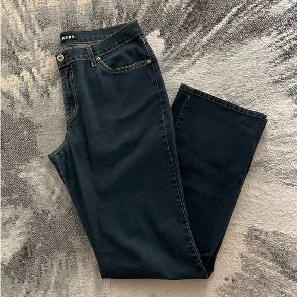 GUC David Kahn Jeans 5 Pocket Bootcut Jeans, Black, Size 14 - Picture 3 of 9